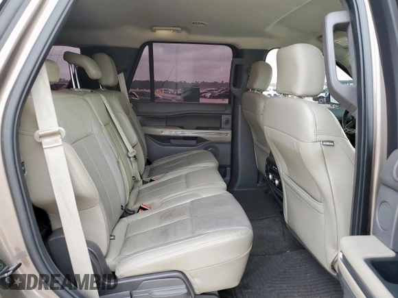 2018 Ford Expedition XLT with VIN 1FMJU1HT8JEA70326, listed as a Copart auction lot 57042785 with 123,249 mi miles and Salvage title. Bid and sale history available at DreamBid. Image 11.