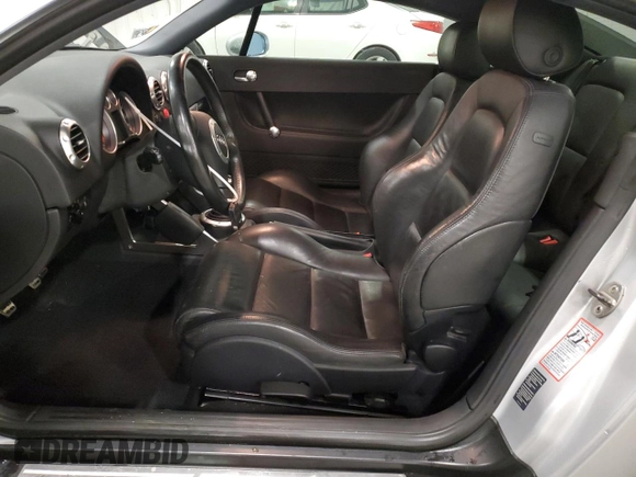 2002 Audi TT with VIN TRUWC28NX21038853, listed as a Copart auction lot 81042564 with 88,997 mi miles and Salvage Title. Bid and sale history available at carsss.com. Image 7.