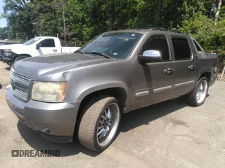 2007 Chevrolet Avalanche 3LT with VIN 3GNFK12397G266261, listed as a IAAI auction lot 42304396 with 187,573 mi miles and . Bid and sale history available at DreamBid. Image 2.