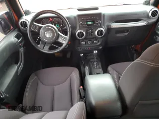 2014 Jeep Wrangler Unlimited Rubicon with VIN 1C4BJWFG0EL187243, listed as a Copart auction lot 45865005 with 53,064 mi miles and Salvage title. Bid and sale history available at DreamBid. Image 8.