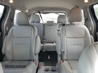 2017 Toyota Sienna XLE Auto Access Seat with VIN 5TDYZ3DC9HS820214, listed as a Copart auction lot 65401205 with 172,084 mi miles and Salvage title. Bid and sale history available at DreamBid. Image 10.
