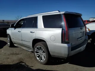 2018 Cadillac Escalade Premium Luxury with VIN 1GYS4CKJ0JR160293, listed as a Copart auction lot 88935895 with 99,035 mi miles and Salvage Title. Bid and sale history available at carsss.com. Image 2.