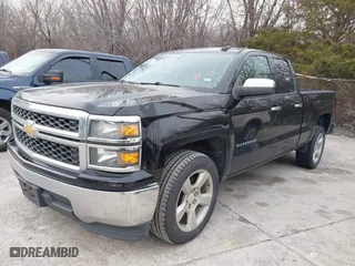 2015 Chevrolet Silverado 1500 LS with VIN 1GCRCPEH4FZ328290, listed as a IAAI auction lot 41584552 with 228,549 mi miles. Bid and sale history available at carsss.com. Image 6.