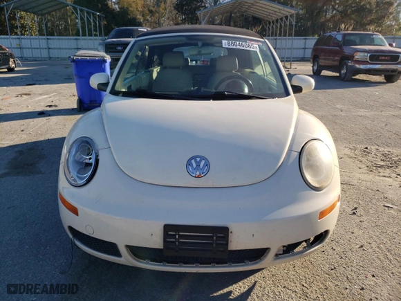 2009 Volkswagen New Beetle Convertible S with VIN 3VWRF31Y89M409768, listed as a Copart auction lot 88046085 with NaN miles and Salvage Title. Bid and sale history available at carsss.com. Image 5.
