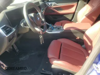2023 BMW i4 M50 z VIN WBY33AW09PFN63345, wystawiony jako Copart lot #47594275 z przebiegiem 190 mil mil oraz Szkody całkowita. Historia ofert i sprzedaży dostępna na DreamBid. Obrazek 7.