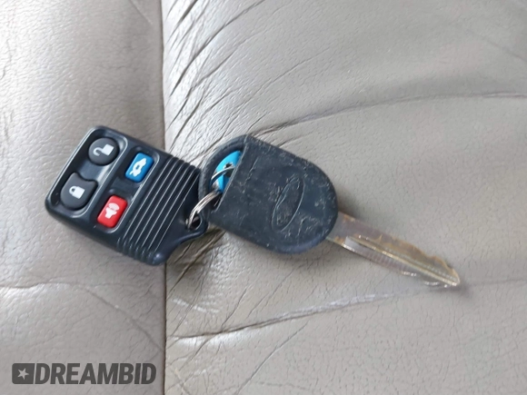 2005 Ford Five Hundred Limited с VIN 1FAFP25185G126517, выставлен на аукционе IAAI как лот 41449598 с пробегом 129 530 миль миль и . История ставок и продаж доступна на DreamBid. Изображение 11.