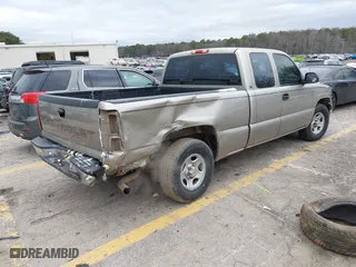 2002 Chevrolet Silverado 1500 LS with VIN 1GCEC19W12Z120303, listed as a IAAI auction lot 41269996 with 185,809 mi miles. Bid and sale history available at carsss.com. Image 4.