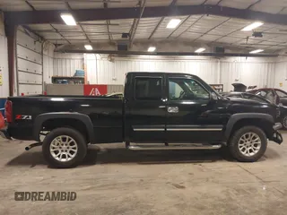 2003 Chevrolet Silverado 1500 with VIN 2GCEK19V231238686, listed as a IAAI auction lot 42107363 with 326,361 mi miles and . Bid and sale history available at DreamBid. Image 14.
