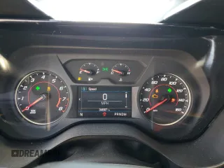 2021 Chevrolet Camaro 1LT z VIN 1G1FB1RX0M0142714, wystawiony jako Copart lot #50430285 z przebiegiem 34 687 mil mil oraz Szkoda całkowita • Salvage title. Historia ofert i sprzedaży dostępna na DreamBid. Obrazek 9.