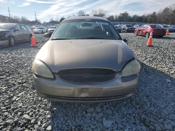 2003 Ford Taurus SES Standard with VIN 1FAFP55213A187136, listed as a Copart auction lot 45276245 with 133,415 mi miles and Salvage Title. Bid and sale history available at carsss.com. Image 5.