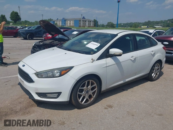 2015 Ford Focus SE с VIN 1FADP3F23FL374767, выставлен на аукционе IAAI как лот 42465694 с пробегом 137 785 миль миль и . История ставок и продаж доступна на DreamBid. Изображение 2.
