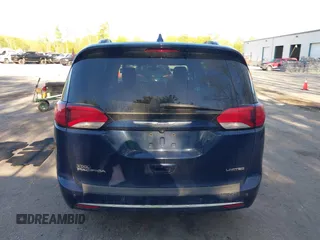 2018 Chrysler Pacifica Limited с VIN 2C4RC1GG9JR185650, выставлен на аукционе IAAI как лот 42225426 с пробегом 130 463 миль миль и . История ставок и продаж доступна на DreamBid. Изображение 16.