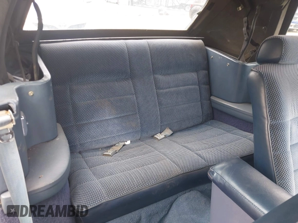 1985 Ford Mustang with VIN 1FABP27M5FF176417, listed as a IAAI auction lot 41937276 with 83,359 mi miles and . Bid and sale history available at DreamBid. Image 8.