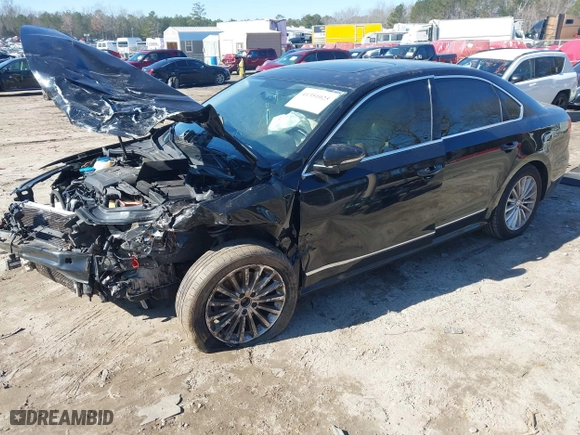 2016 Volkswagen Passat 1.8T SE with VIN 1VWBT7A33GC027734, listed as a IAAI auction lot 41351025 with 87,778 mi miles. Bid and sale history available at carsss.com. Image 17.