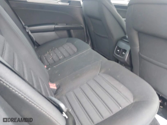 2018 Ford Fusion SE with VIN 3FA6P0HD5JR200165, listed as a IAAI auction lot 41492890 with 90,312 mi miles. Bid and sale history available at carsss.com. Image 8.