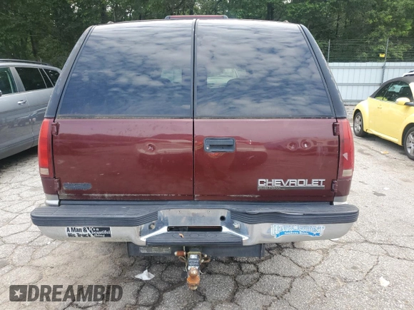 1998 Chevrolet Suburban with VIN 1GNEC16R6WJ357136, listed as a Copart auction lot 62788285 with 3,593,212 mi miles and Clean title. Bid and sale history available at DreamBid. Image 6.
