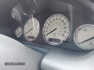 2002 Chrysler 300M M z VIN 2C3AE66G72H133614, wystawiony jako IAAI lot #41848714 z przebiegiem Nie podano mil oraz . Historia ofert i sprzedaży dostępna na DreamBid. Obrazek 7.