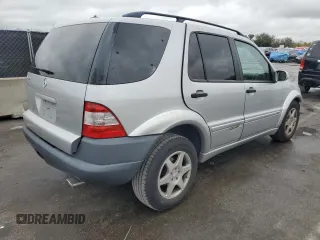 2003 Mercedes-Benz M-Class 3.2L with VIN 4JGAB54EX3A383294, listed as a Copart auction lot 88241985 with 163,244 mi miles and Salvage Title. Bid and sale history available at carsss.com. Image 3.