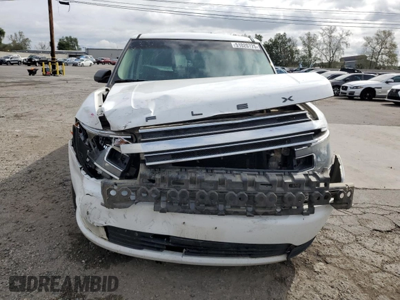 2016 Ford Flex SE z VIN 2FMGK5B87GBA00901, wystawiony jako Copart lot #51020725 z przebiegiem 83 029 mil mil oraz Szkoda całkowita • Salvage title. Historia ofert i sprzedaży dostępna na DreamBid. Obrazek 5.