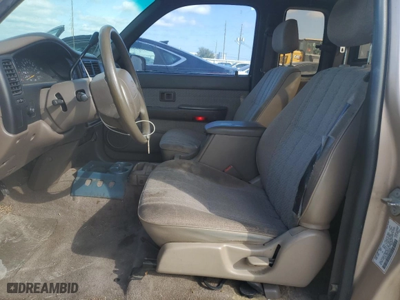 1997 Toyota Tacoma with VIN 4TAVL52N1VZ230616, listed as a Copart auction lot 44541895 with 281,146 mi miles and Clean Title. Bid and sale history available at carsss.com. Image 7.