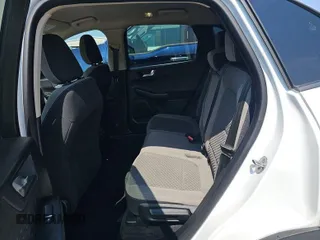 2020 Ford Escape SE with VIN 1FMCU9G60LUC47298, listed as a IAAI auction lot 42573178 with 68,095 mi miles and . Bid and sale history available at DreamBid. Image 3.