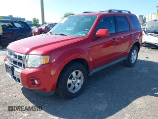2010 Ford Escape Limited с VIN 1FMCU9EG0AKD06905, выставлен на аукционе IAAI как лот 42389127 с пробегом 116 672 миль миль и . История ставок и продаж доступна на DreamBid. Изображение 2.