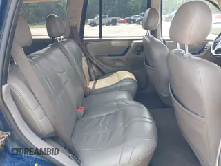 2002 Jeep Grand Cherokee Laredo with VIN 1J8GW48SX2C270339, listed as a IAAI auction lot 42390842 with Not provided miles and . Bid and sale history available at DreamBid. Image 8.