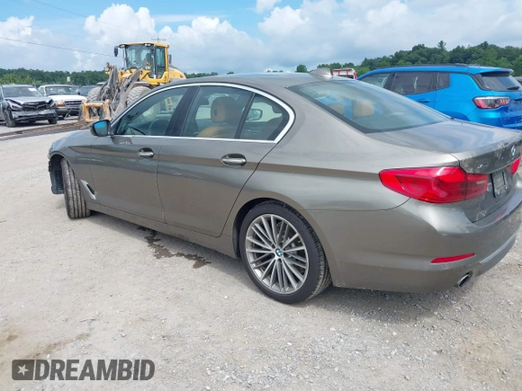 2018 BMW 5 Series 530i xDrive with VIN WBAJA7C55JG909519, listed as a IAAI auction lot 42650263 with 57,077 mi miles and . Bid and sale history available at DreamBid. Image 3.