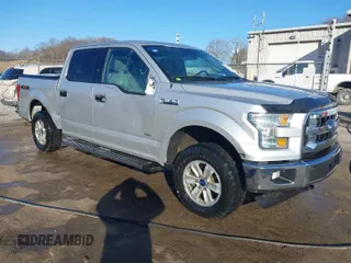 2015 Ford F-150 XLT with VIN 1FTEW1EG6FFA40668, listed as a IAAI auction lot 41752368 with 190,888 mi miles. Bid and sale history available at carsss.com. Image 1.