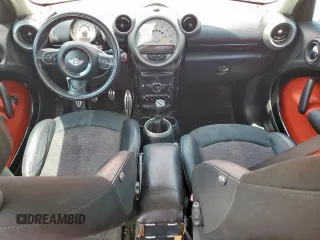 2011 MINI Countryman S with VIN WMWZC3C55BWH98129, listed as a Copart auction lot 57237285 with 137,508 mi miles and Clean title. Bid and sale history available at DreamBid. Image 8.