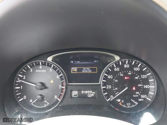 2013 Nissan Altima 2.5 SL with VIN 1N4AL3AP7DN503533, listed as a IAAI auction lot 41306773 with 94,899 mi miles. Bid and sale history available at carsss.com. Image 7.