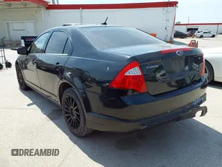 2011 Ford Fusion SE with VIN 3FAHP0HA6BR134886, listed as a IAAI auction lot 42055974 with 275,118 mi miles and . Bid and sale history available at carsss.com. Image 3.