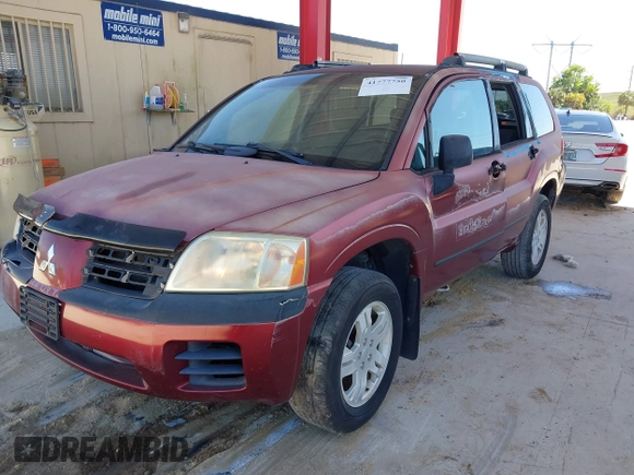 2005 Mitsubishi Endeavor LS with VIN 4A4MM21S05E074605, listed as a IAAI auction lot 41777750 with 105,188 mi miles. Bid and sale history available at carsss.com. Image 17.