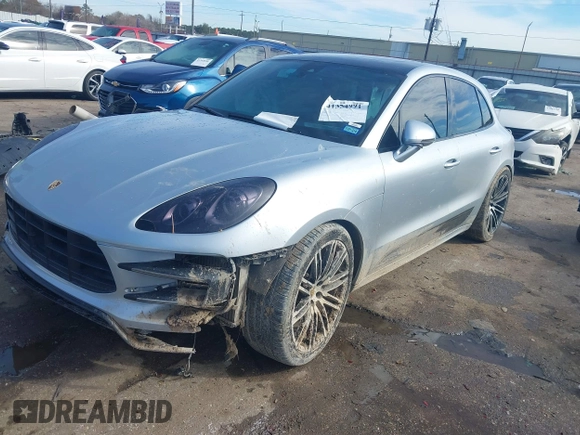 2015 Porsche Macan Turbo z VIN WP1AF2A5XFLB95717, wystawiony jako IAAI lot #41354991 z przebiegiem 122 663 mil mil oraz . Historia ofert i sprzedaży dostępna na DreamBid. Obrazek 17.