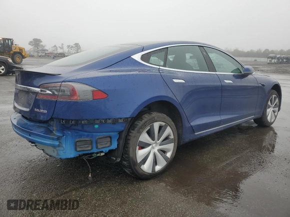 2020 Tesla Model S Performance with VIN 5YJSA1E47LF390673, listed as a Copart auction lot 50419005 with 37,764 mi miles and Salvage Title. Bid and sale history available at carsss.com. Image 3.