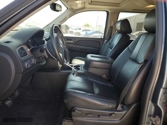 2008 GMC Yukon XL SLT w/4SB with VIN 1GKFK16308J200219, listed as a Copart auction lot 49913125 with NaN miles and Clean Title. Bid and sale history available at carsss.com. Image 7.