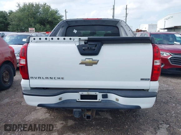 2009 Chevrolet Avalanche 1LT with VIN 3GNEC12079G239075, listed as a IAAI auction lot 42427400 with 227,766 mi miles and . Bid and sale history available at DreamBid. Image 17.