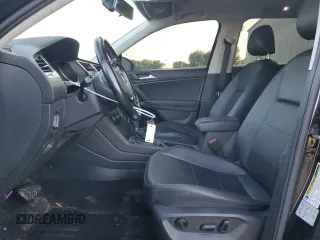 2018 Volkswagen Tiguan SEL с VIN 3VV2B7AX1JM066581, выставлен на аукционе Copart как лот 60535175 с пробегом 57 809 миль миль и Списание • Salvage title. История ставок и продаж доступна на DreamBid. Изображение 7.