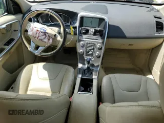 2016 Volvo XC60 T5 Drive-E Platinum с VIN YV440MDM6G2806118, выставлен на аукционе Copart как лот 60125865 с пробегом 199 767 миль миль и Списание • Salvage title. История ставок и продаж доступна на DreamBid. Изображение 8.