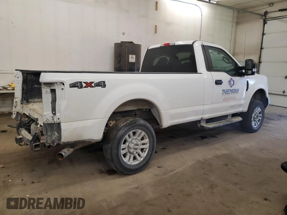 2019 Ford Super Duty F-250 SRW XL with VIN 1FTBF2B6XKED11932, listed as a Copart auction lot 43020845 with 79,582 mi miles and Salvage Title. Bid and sale history available at carsss.com. Image 3.