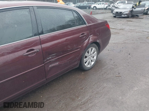 2006 Toyota Avalon XL with VIN 4T1BK36B86U159729, listed as a IAAI auction lot 41979414 with 160,874 mi miles. Bid and sale history available at carsss.com. Image 6.