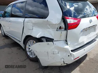 2016 Toyota Sienna Ltd with VIN 5TDDK3DC3GS144473, listed as a IAAI auction lot 41681218 with 32,080 mi miles. Bid and sale history available at carsss.com. Image 6.