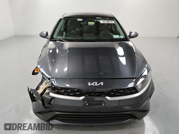 2023 Kia Forte LXS with VIN 3KPF24AD2PE579457, listed as a Copart auction lot 82991054 with 38,822 mi miles and Clean Title. Bid and sale history available at carsss.com. Image 5.