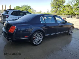 2011 Bentley Flying Spur z VIN SCBBP9ZA8BC067938, wystawiony jako Copart lot #55777645 z przebiegiem 47 613 mil mil oraz Tytuł czysty. Historia ofert i sprzedaży dostępna na DreamBid. Obrazek 3.