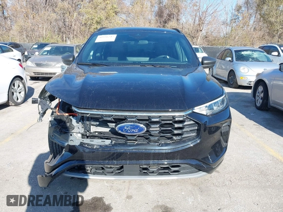 2024 Ford Escape ST-Line with VIN 1FMCU0MZ9RUA20923, listed as a IAAI auction lot 40926247 with 3,693 mi miles and . Bid and sale history available at DreamBid. Image 13.