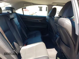 2014 Lexus ES 330 z VIN JTHBK1GG6E2151432, wystawiony jako IAAI lot #42327631 z przebiegiem 179 535 mil mil oraz . Historia ofert i sprzedaży dostępna na DreamBid. Obrazek 8.