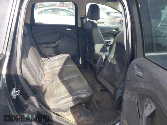 2014 Ford Escape Titanium with VIN 1FMCU9J9XEUC15464, listed as a IAAI auction lot 41524925 with 160,445 mi miles. Bid and sale history available at carsss.com. Image 8.