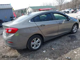 2017 Chevrolet Cruze LT with VIN 1G1BE5SM3H7277258, listed as a IAAI auction lot 41827508 with 76,229 mi miles. Bid and sale history available at carsss.com. Image 4.