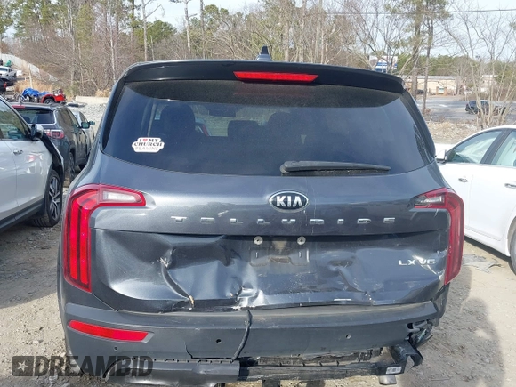 2021 Kia Telluride LX z VIN 5XYP24HCXMG189318, wystawiony jako IAAI lot #41458599 z przebiegiem 102 304 mil mil oraz . Historia ofert i sprzedaży dostępna na DreamBid. Obrazek 16.