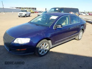 2006 Volkswagen Passat Value Edition z VIN WVWAK73CX6P042558, wystawiony jako IAAI lot #42232343 z przebiegiem 188 693 mil mil oraz . Historia ofert i sprzedaży dostępna na DreamBid. Obrazek 2.